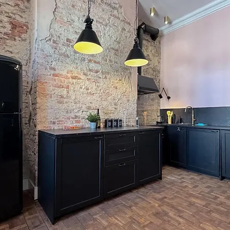 Apartment Historic Old Town Loft - Exposed Brick & Free Parking Bydgoszcz